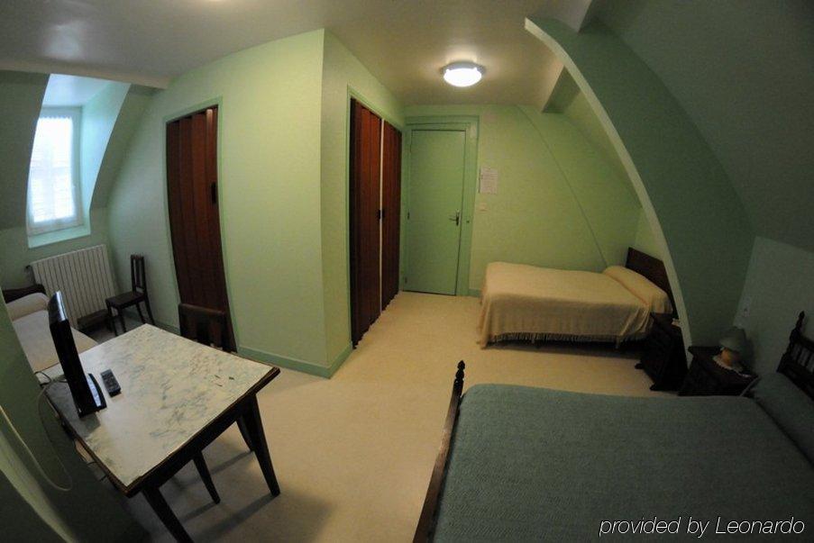 Hotel Du Commerce Pontacq Kamer foto